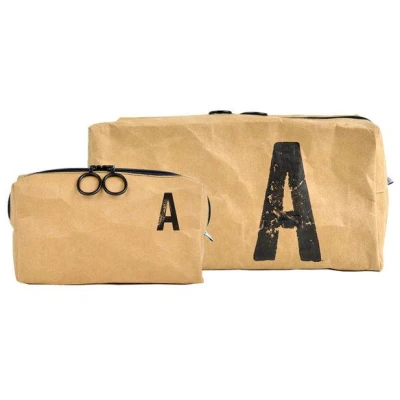 renna deluxe Waschtasche und Kosmetiktasche mit Monogramm, vegan, BRAUN
