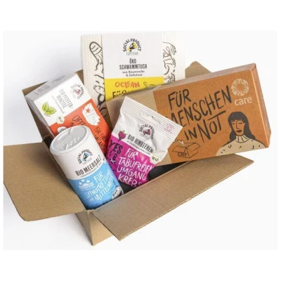 social product social impact x NGO BUNDLE - Geschenke-Set - Meersalz - Taschentuch - Schwammtuch - Pfefferminztee - Himbeeren in Zartbitter Schokolade