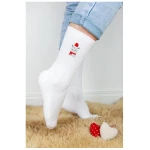 sticknic Socken mit Weihnachts Lama Motiv gestickt - Minimalistische Stickerei - Tennissocken - Kuschelsocken - Geschenk Weihnachten