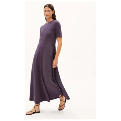 ARMEDANGELS LUANAA LITAA - Damen Heavyweight Jerseykleid Slim Fit aus Bio-Baumwoll Mix