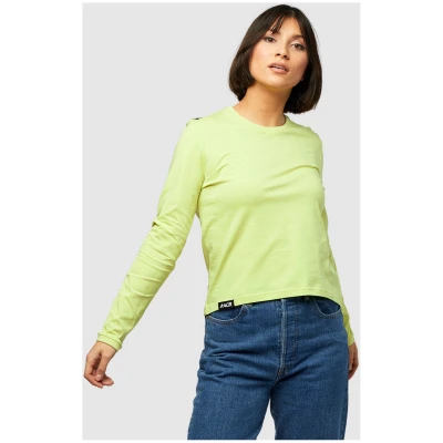 Base Longsleeve Tee