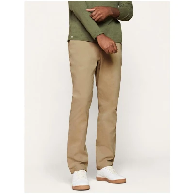Chino Hose Modell: Micah