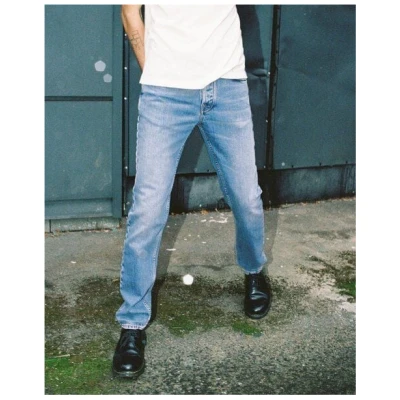 Nudie Jeans Solid Ollie Jeans - aus Bio-Baumwolle
