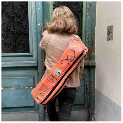 REFISHED fair fashion YOGA LOVE | Upcycelte Yogatasche