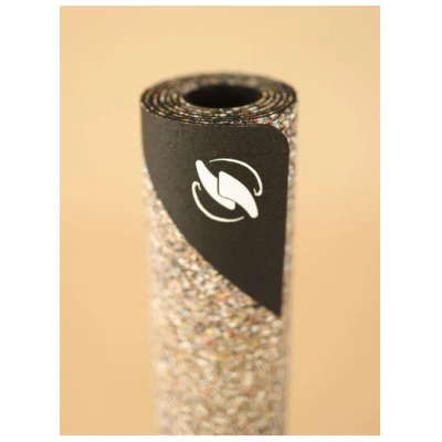 Surfstylefever Yogamatte aus Kork und recyceltem Plastik