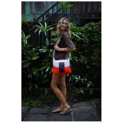 Ticket to the Moon Faltbarer Einkaufs- & Tragebeutel mit Zipper