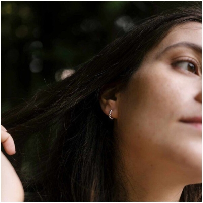 fejn jewelry Ohrringe 'ball huggie' Creolen mit Kugeln