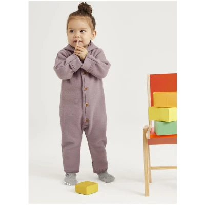hessnatur Baby Wollwalk Overall Regular aus Bio-Merinowolle - lila - Größe 50/56