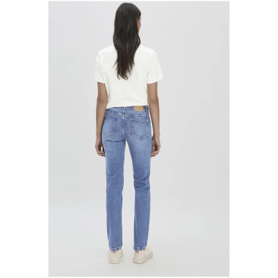 hessnatur Damen Jeans LEA Mid Rise Slim aus Bio-Denim - blau - Größe 25/32
