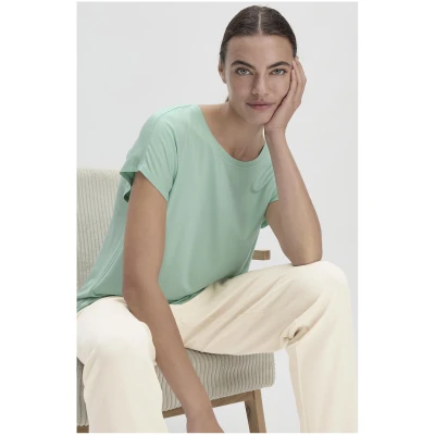 hessnatur Damen Kurzarm Schlafshirt Relaxed PURE FLOW aus TENCEL™ Modal - grün - Größe 34