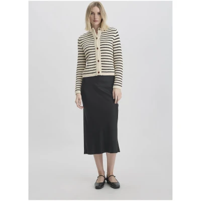 hessnatur Damen Rock Midi Regular aus LENZING™ ECOVERO™ Viskose - schwarz - Größe 34