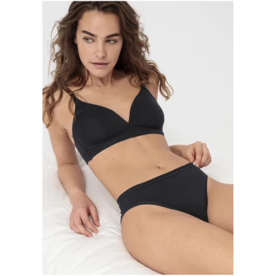hessnatur Damen Taillenslip High Waist PURE BALANCE aus Bio-Baumwolle und TENCEL™ Modal - schwarz - Größe 34