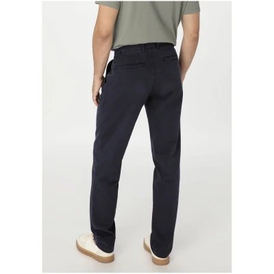 hessnatur Herren Chino LENN Regular aus Bio-Baumwolle - blau - Größe 48