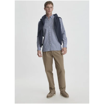 hessnatur Herren Streifen Hemd Regular aus Bio-Baumwolle - blau - Größe L (41/42)