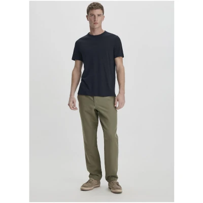 hessnatur Herren T-Shirt Regular aus Bio-Baumwolle und Leinen - blau - Größe 46
