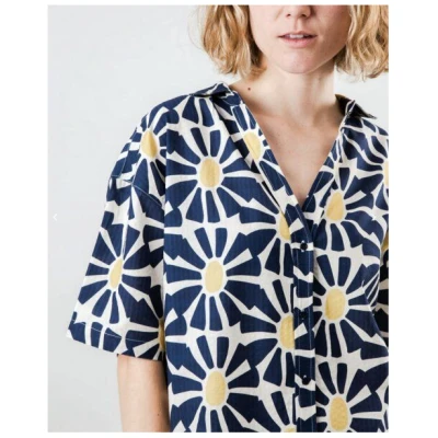 Brava Fabrics Marisol Cropped Blouse Navy