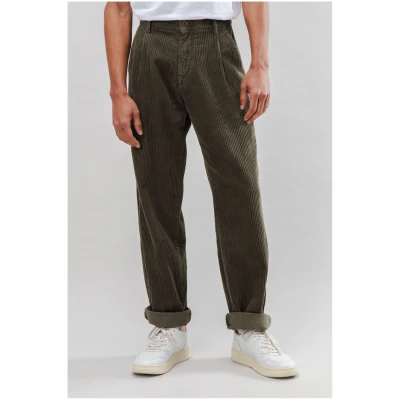 Chino Pleated Cord Grün