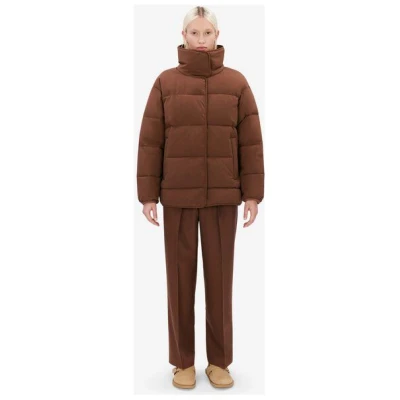 Elvine Mella cinnamon