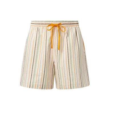 Shorts Modell: Leah