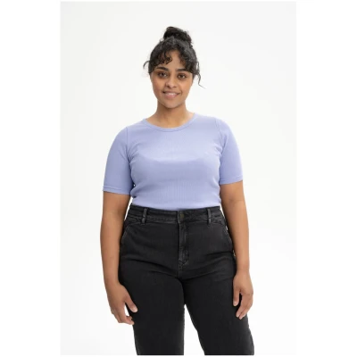 T-Shirt Jasleen