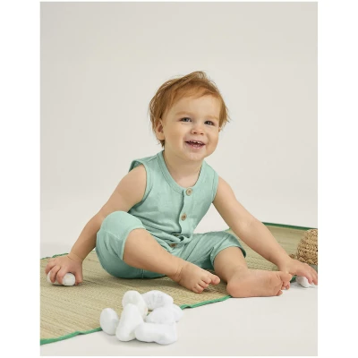hessnatur Baby Strampler Regular aus Bio-Baumwolle mit Leinen - grün - Größe 86/92