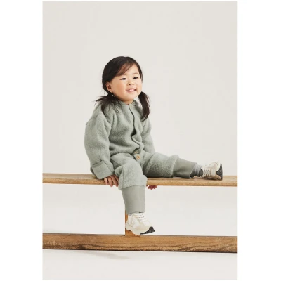 hessnatur Baby Wollfleece Overall Regular aus Bio-Merinowolle mit Bio-Baumwolle - grün - Größe 98/104