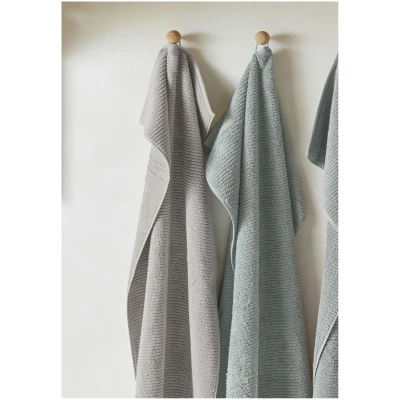 hessnatur Frottee-Handtuch feiner Streifen aus Bio-Baumwolle - beige - Größe 100x180 cm