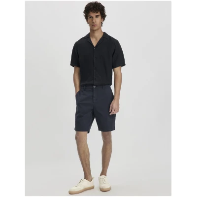 hessnatur Herren Chino Shorts Relaxed aus Bio-Baumwolle - blau - Größe 30