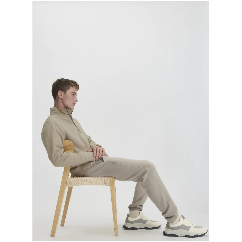 hessnatur Herren Sweathose TRIAS Relaxed aus Bio-Baumwolle - beige - Größe 46