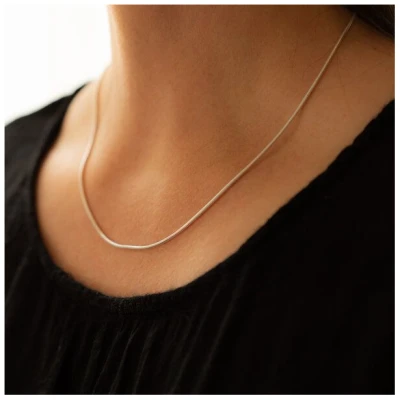 juni Schlangenkette Choker 45cm aus recyceltem Silber, hergestellt in Deutschland