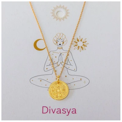 Divasya Gold-Halskette Om Mantra