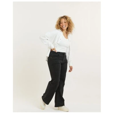 Flax and Loom Tencel Wide Leg Jeans Modell: Etta