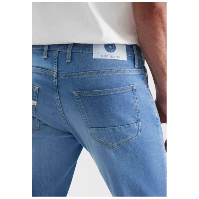 Mud Jeans Jeans Regular Daily Dunn Comfort aus einem Baumwolle / Tencel Mix