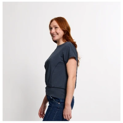 T-Shirt mit breitem Saum aus Bio-Baumwolle, nachtblau 36