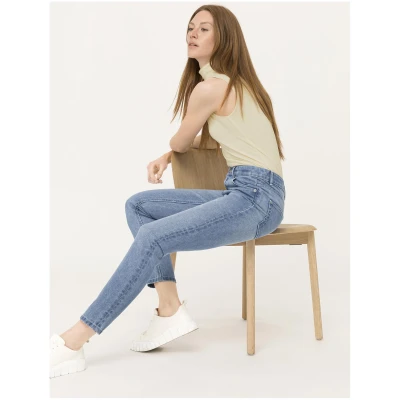 hessnatur Damen Jeans HANNA High Rise Mom aus Bio-Denim - blau - Größe 25/30