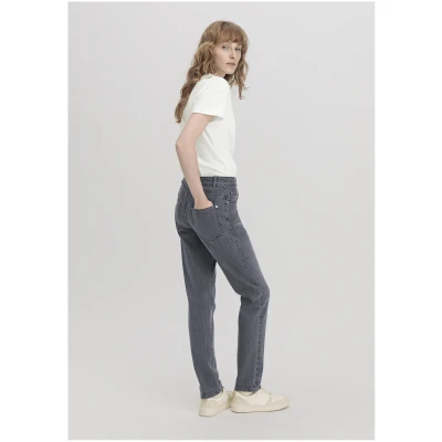 hessnatur Damen Jeans HANNA High Rise Mom aus Bio-Denim - schwarz - Größe 28/30