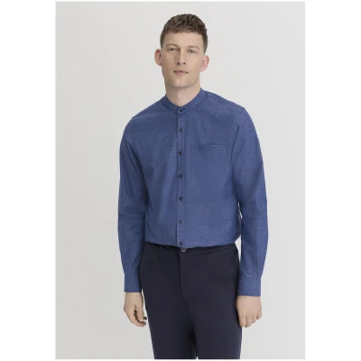 hessnatur Herren Chambray Hemd Regular aus Bio-Baumwolle mit Hanf und Yak - blau - Größe S (39/40)