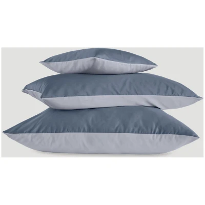 hessnatur Satin Wende-Kissenbezug aus Bio-Baumwolle - blau - Größe 40x80 cm