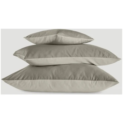 hessnatur Satin Wende-Kissenbezug aus Bio-Baumwolle - grün - Größe 40x80 cm