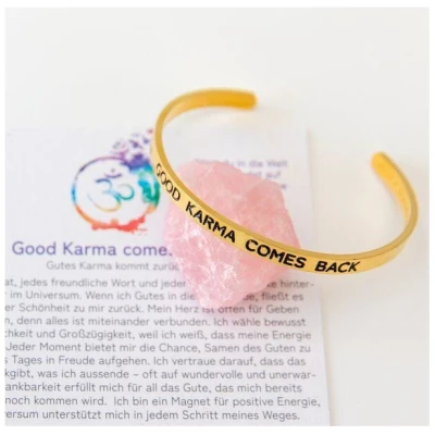 Divasya Armreif mit Gravur | vergoldet | Good Karma comes back