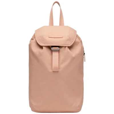 Horizn Studios | Hochfunktionale Rucksäcke | Chiado Backpack in Sand Rose | Recycled Nylon | 26cm x 42cm x 15cm | 0.59kg