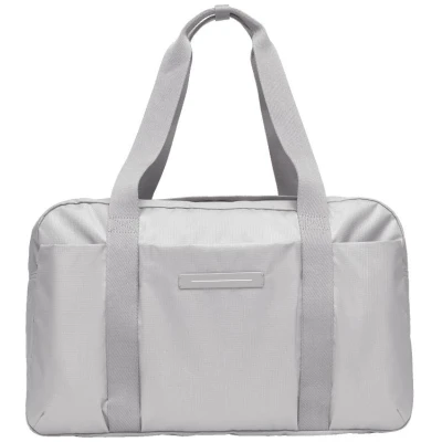 Horizn Studios | Weekender (M und L) | Shibuya Weekender in Light Quartz Grey | Recycled Polyester Ripstop | 49cm x 31cm x 20cm | 0.46kg