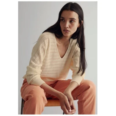 Komodo Pullover Modell: Pia
