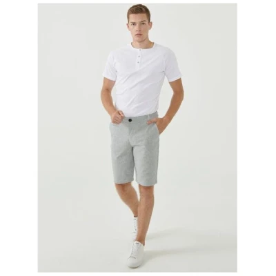 ORGANICATION Slim Chino-Shorts aus Bio-Baumwolle mit Streifenmuster