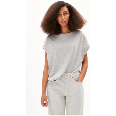 T-Shirt Inaara