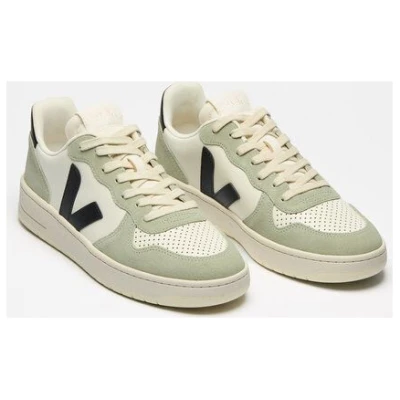 Veja V-10 Prime Leather