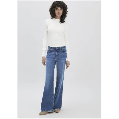 hessnatur Damen Softrib Langarmshirt Slim aus Bio-Baumwolle und TENCEL™ Modal - weiß - Größe 40