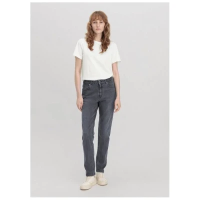 hessnatur Jeans HANNA High Rise Mom aus Bio-Denim