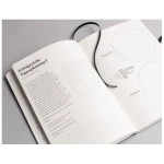 tyyp Buchkalender 2025 aus 100 % Recyclingpapier "Schweizer Broschur"
