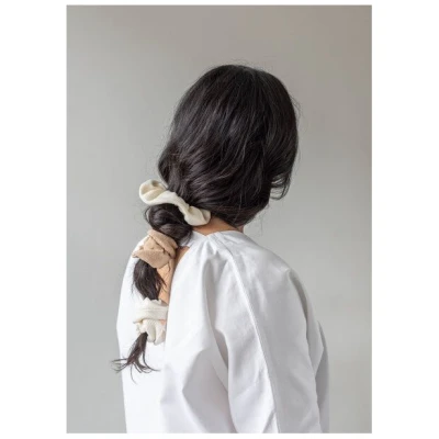 Daniela Salazar Scrunchie aus Bio Baumwolle Jersey
